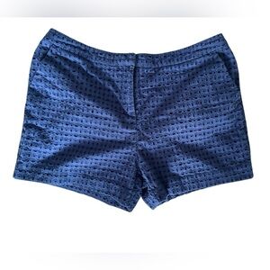 Ladies Boden Mid Rise Eyelet Lace Navy Blue Shorts Size 12